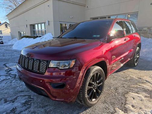2020 Jeep Grand Cherokee Altitude