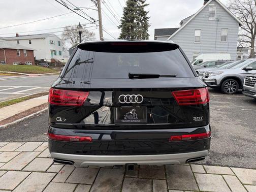 2017 Audi Q7 3.0T Premium