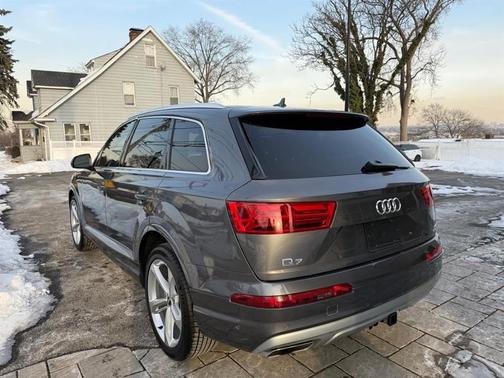 2019 Audi Q7 55 Prestige