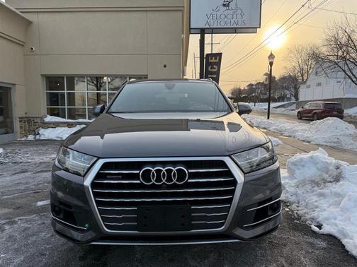 2019 Audi Q7 55 Prestige