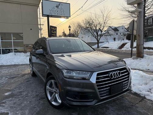 2019 Audi Q7 55 Prestige