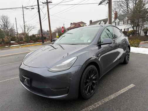 2023 Tesla Model Y Long Range Dual Motor All-Wheel Drive