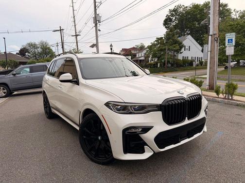 Alpine White 2020 BMW X7 M50i