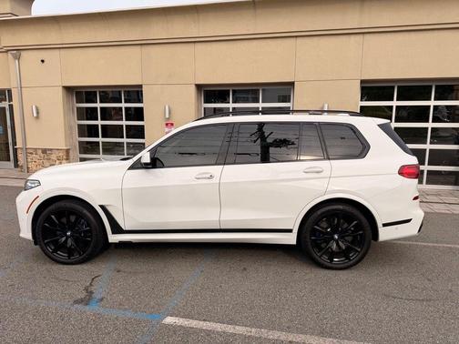 Alpine White 2020 BMW X7 M50i