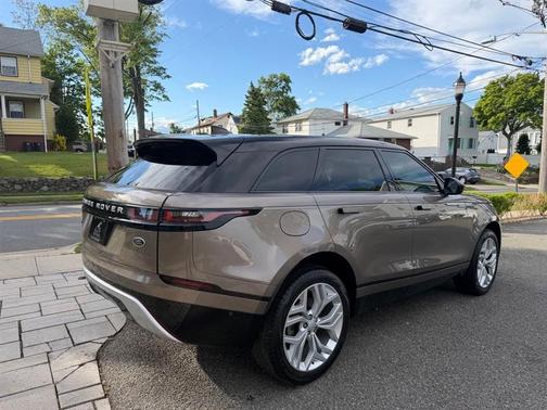 Tan 2018 Land Rover Range Rover Velar P380 SE R-Dynamic