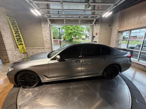 Bluestone Metallic 2021 BMW M550 i Xdrive