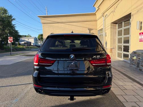 Black Sapphire Metallic 2015 BMW X5 xDrive35i