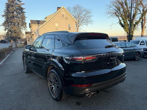 2019 Porsche Cayenne S