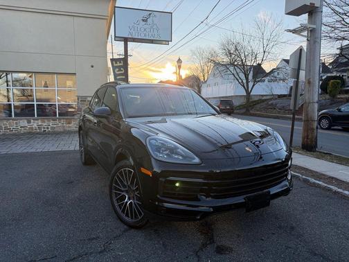 2019 Porsche Cayenne S
