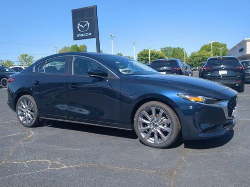 2025 Mazda Mazda3 FWD w/Preferred Package