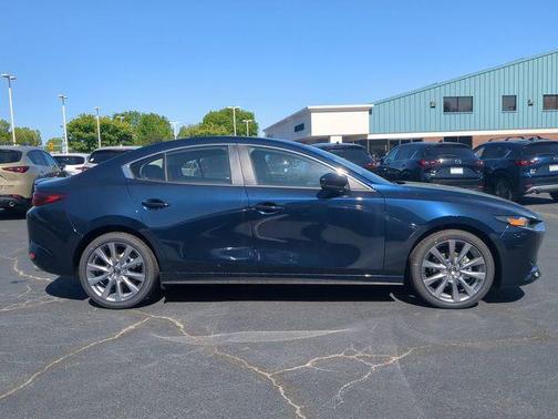 2025 Mazda Mazda3 FWD w/Preferred Package