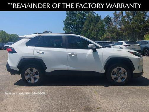 Ice Cap 2025 Toyota RAV4 XLE