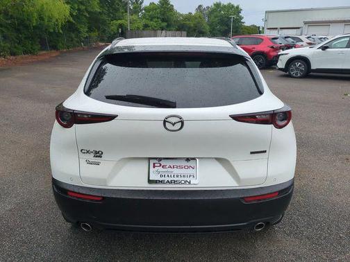 Snowflake White Pearl Mica 2026 Mazda CX-30 2.5 S