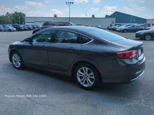 2016 Chrysler 200 Limited