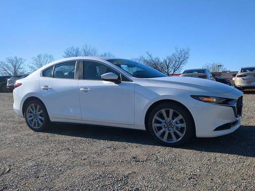 2026 Mazda Mazda3 FWD w/Preferred Package
