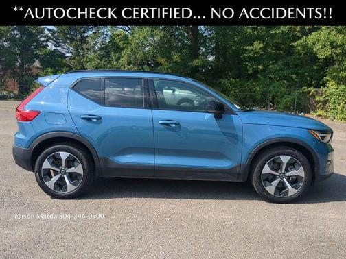 2024 Volvo XC40 B5 Core Bright Theme