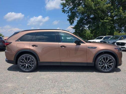 2025 Mazda CX-70 PHEV Premium Package