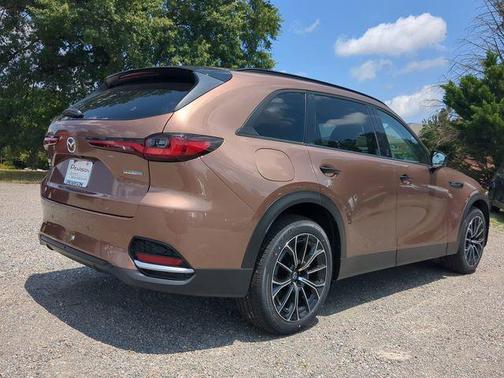 2025 Mazda CX-70 PHEV Premium Package