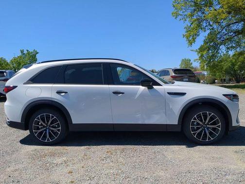 2025 Mazda CX-70 PHEV Premium Package