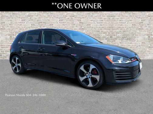 2015 Volkswagen Golf GTI 2.0T SE 4-Door