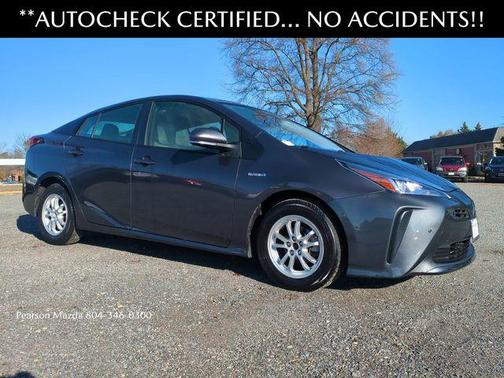 2022 Toyota Prius LE
