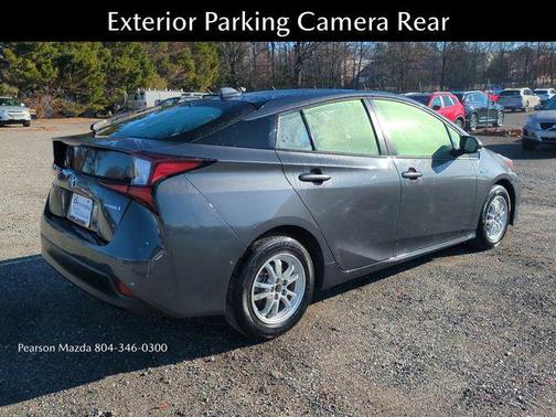 2022 Toyota Prius LE