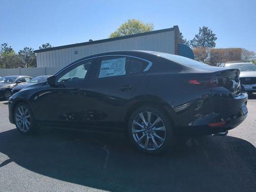 2025 Mazda Mazda3 FWD w/Preferred Package