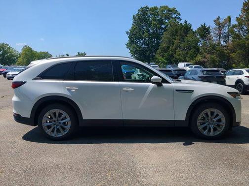 Rhodium White Premium 2026 Mazda CX-90 3.3 Turbo Preferred