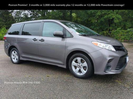 2020 Toyota Sienna SE
