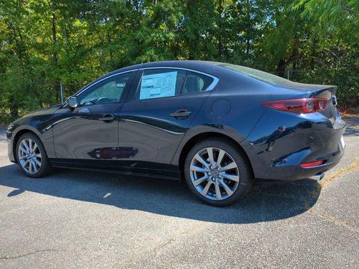2025 Mazda Mazda3 FWD w/Preferred Package