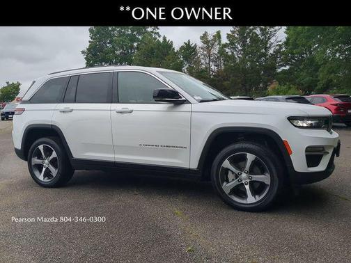 Bright White Clearcoat 2023 Jeep Grand Cherokee Limited