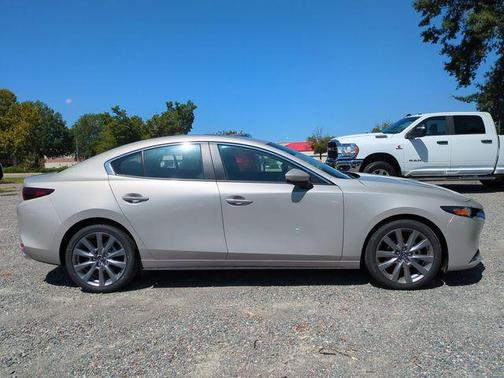 2025 Mazda Mazda3 FWD w/Preferred Package