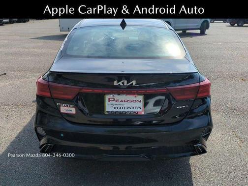 Aurora Black 2022 Kia Forte GT-Line