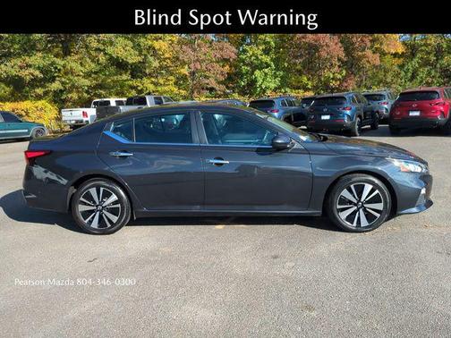 2021 Nissan Altima 2.5 SV