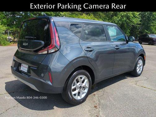 Gray 2025 Kia Soul LX