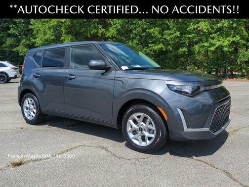 Gray 2025 Kia Soul LX