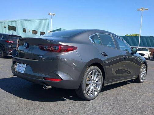 2025 Mazda Mazda3 FWD w/Preferred Package