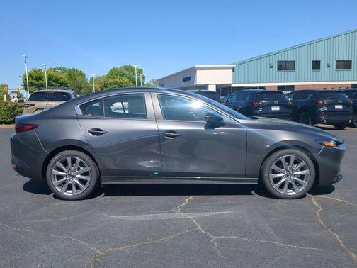 2025 Mazda Mazda3 FWD w/Preferred Package
