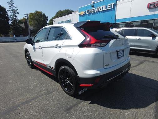 2023 Mitsubishi Eclipse Cross LE