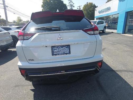 2023 Mitsubishi Eclipse Cross LE