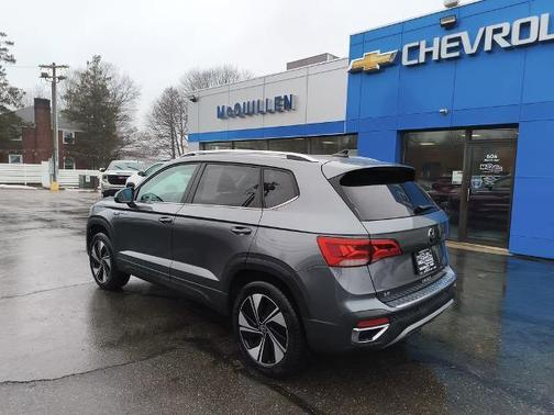 2024 Volkswagen Taos 1.5T SE