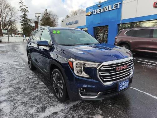 2022 GMC Terrain SLT