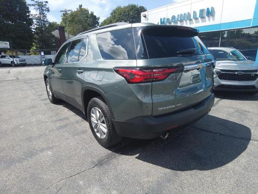 2022 Chevrolet Traverse LT Cloth