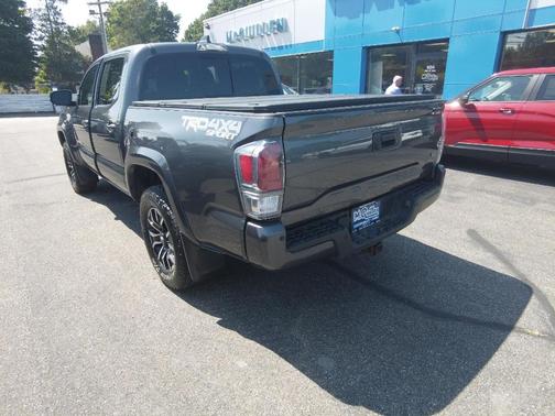 2022 Toyota Tacoma SR
