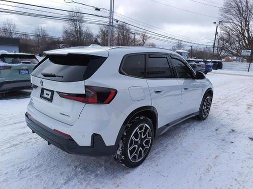 2025 BMW X1 xDrive28i