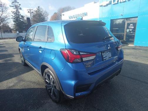 2020 Mitsubishi Outlander Sport ES