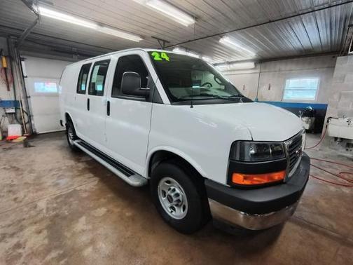 2024 GMC Savana 2500 Work Van