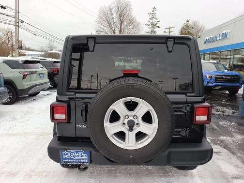 2022 Jeep Wrangler Unlimited Sport S