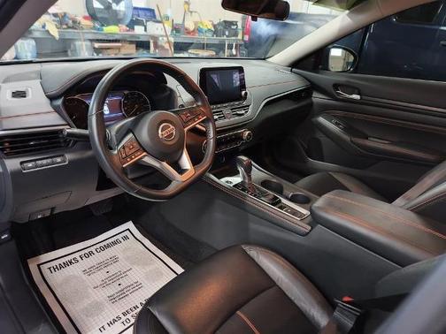 2022 Nissan Altima 2.5 SR