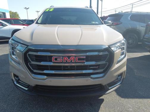 2022 GMC Terrain AT4